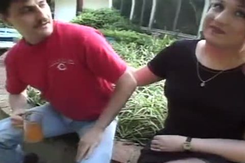 Abuela la transsexual – Escena dos — Metrópoli