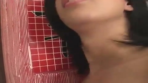 Muy sabrosa chica transgénero con un aliado