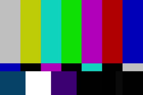 Descargando su enorme carga sobre una señora. Tercer mundo media