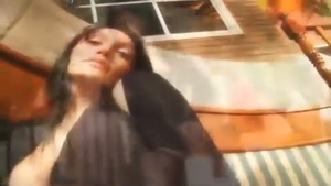 bonita morena argentina cabello pechos bollos de carne