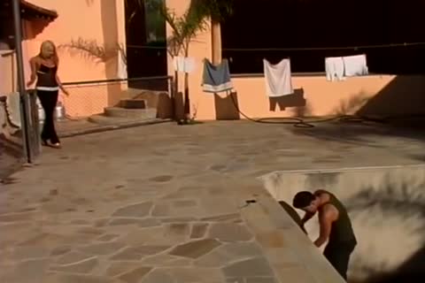 encantador chico folla a un poolboy