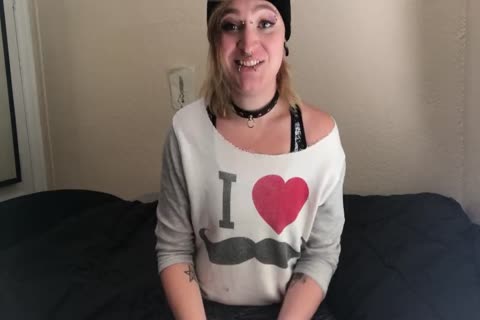 Emocionado y seductor transgirl juego de tiempo