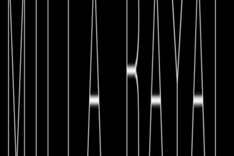 Brünette wird von hinten gefickt