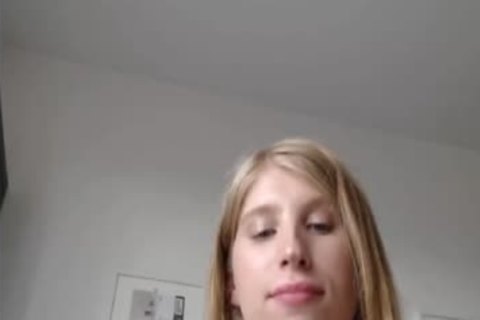 rubia sabrosa eslavo pene enorme cámara de hombre