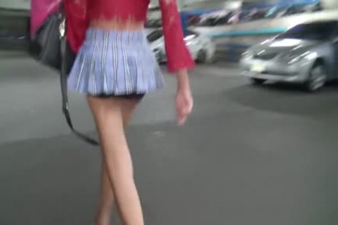 transexual oriental ¡Necesita tu vara y dinero!
