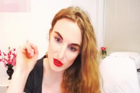 Madre rubia de culo sucio americana me gustaría clavar a Shelady burlándose en la webcam