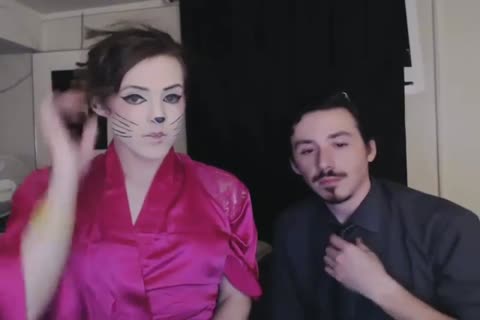 Marci Walsh le da el culo a su chico