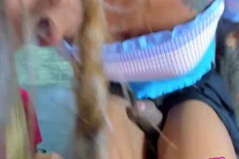 increíble servicio de boca a polla monstruosa negra