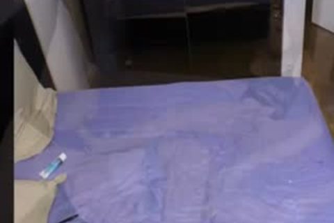 Ephigenia perfora el culo de un chico afortunado