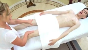 Порно массаж от трансы. Видео массаж от трансы смотреть онлайн