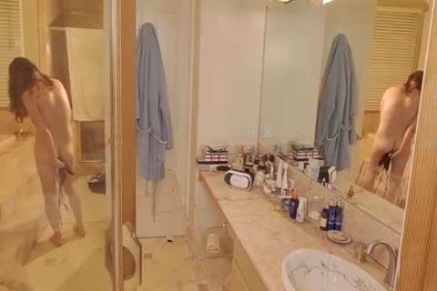 Sexo con la compañera de cuarto lujuriosa Tgirl, Jenna