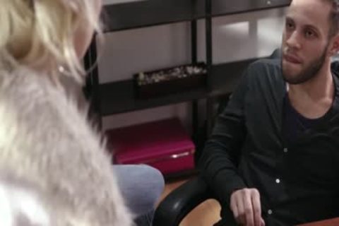 skinny Tbabe Lena Kelly acquires good ass slam In The Office