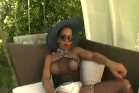 Keylla Marques And Leticia Castro sex cream A Sub