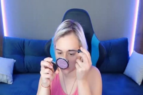 Emilycuty Liveshow