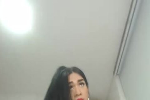 Hung teen lusty tranny Monsterdick cam