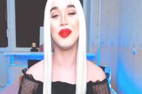 Wonder tranny small tits massive penis