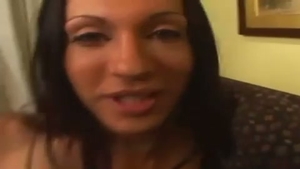 morena sabrosa come pene