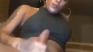 Compilación de corridas desagradables con travestis