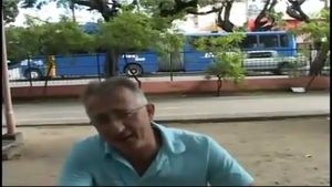 trío fino y fisting profundo