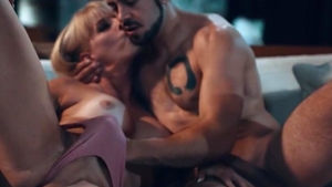 shelady Stepmom Lets Stepson Analed Her For Finding Her Ring