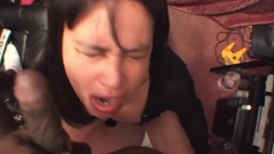 Lia Kat dunkle Wang Sperma in meinem Arschloch