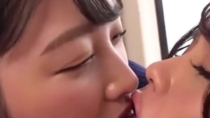 Japanische Sheboy masturbiert von Beauty