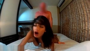 Ladyboy Oriental Juguetón Y Un Hombre Maduro Follándose Mutuamente