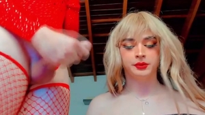 transexual es follada duro sin protección estilo perrito