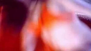 Admisible chica transsexual japonesa se masturba con su camiseta y eyacula en la cámara web