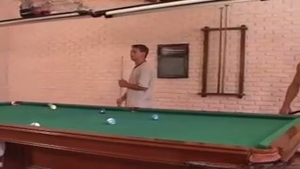 Señora azúcar hombre en un grupo de culo clavando
