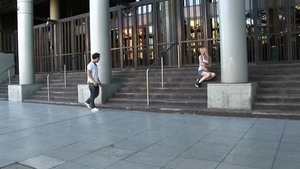 hermosa trans se corre después de follar