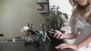 la caliente Denni es entregada a su pasión tres travestis porno transvestidos pornografía de chicos gays sexo gay cumshot