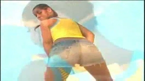 hermosa travesti giselle magnifico golpeada y semen sexual