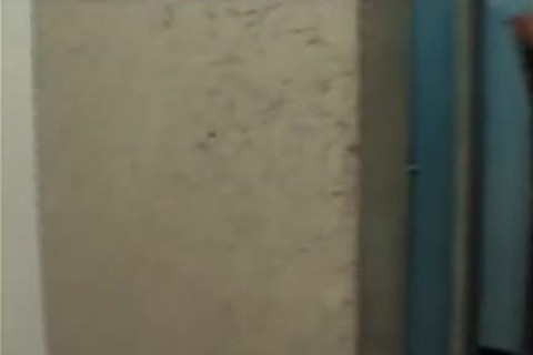 chica Latina tetona transsexual se la follan por el culo