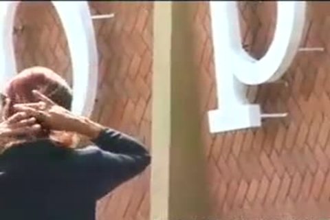 Dos chicas trans latinas aman el sexo a tres